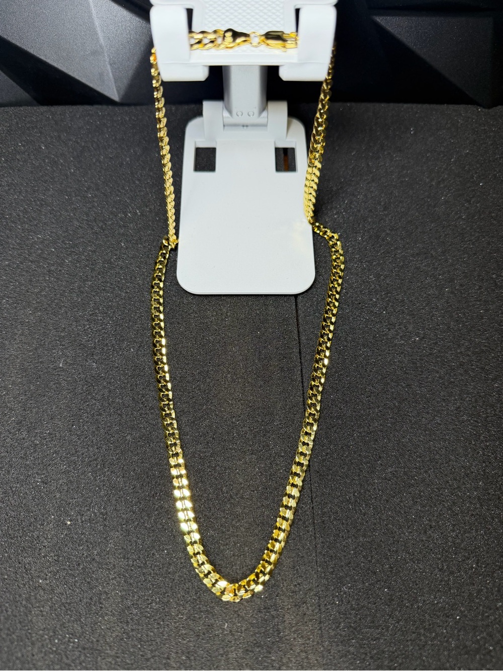 Gold Cuban Link Chain Necklace